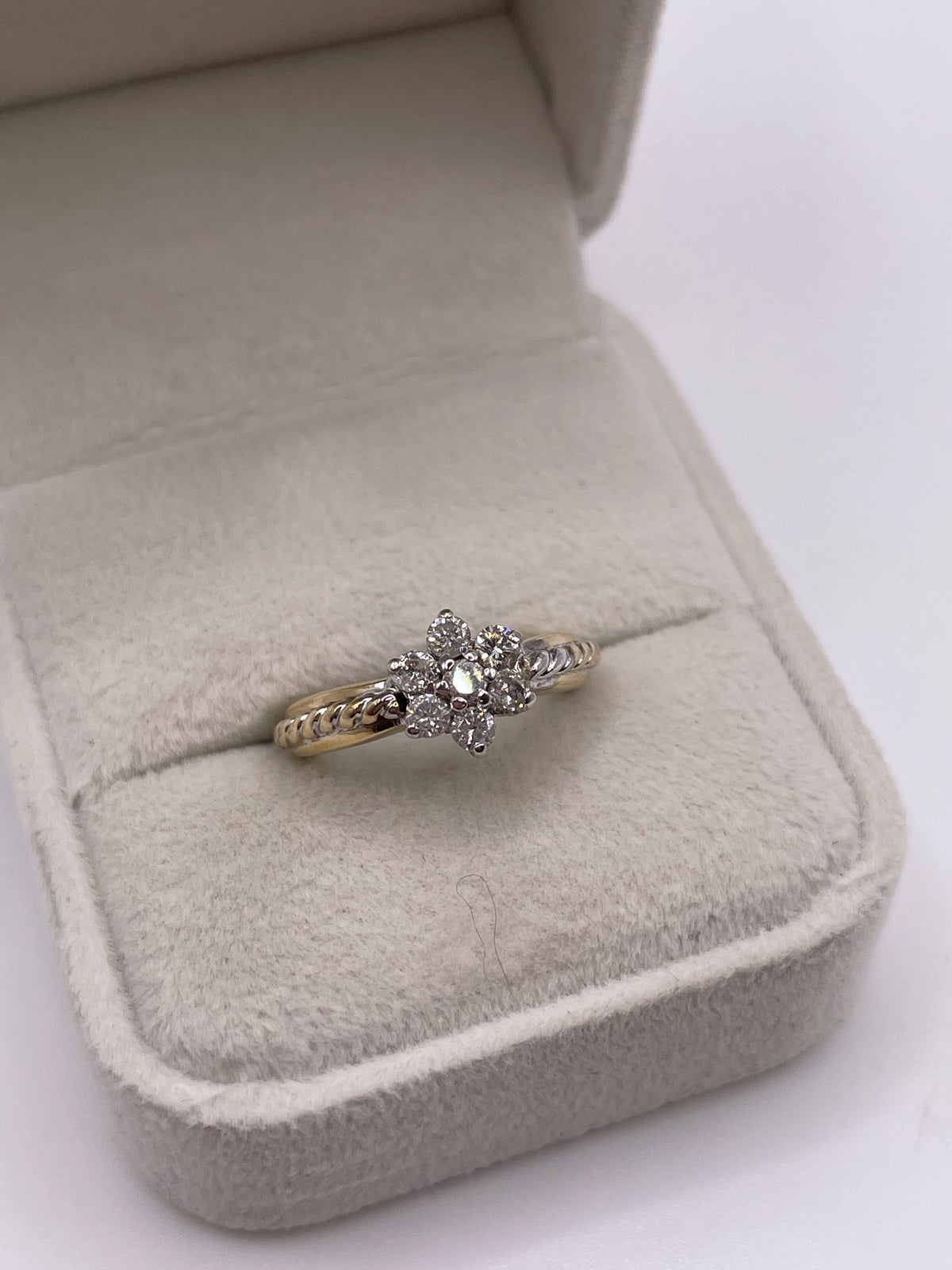 9ct two tone gold diamond cluster ring