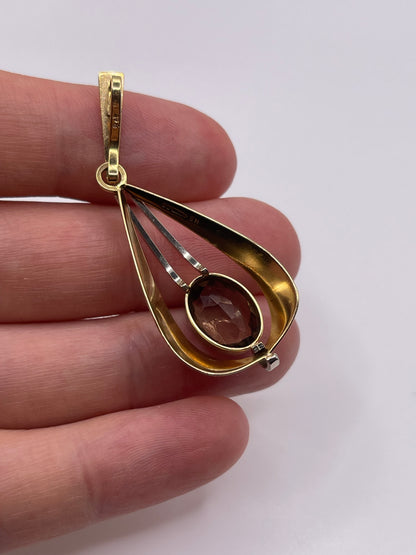 9ct gold Smokey quartz pendant