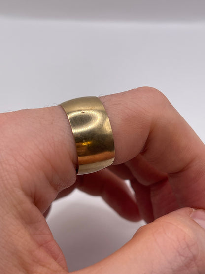 9ct gold band