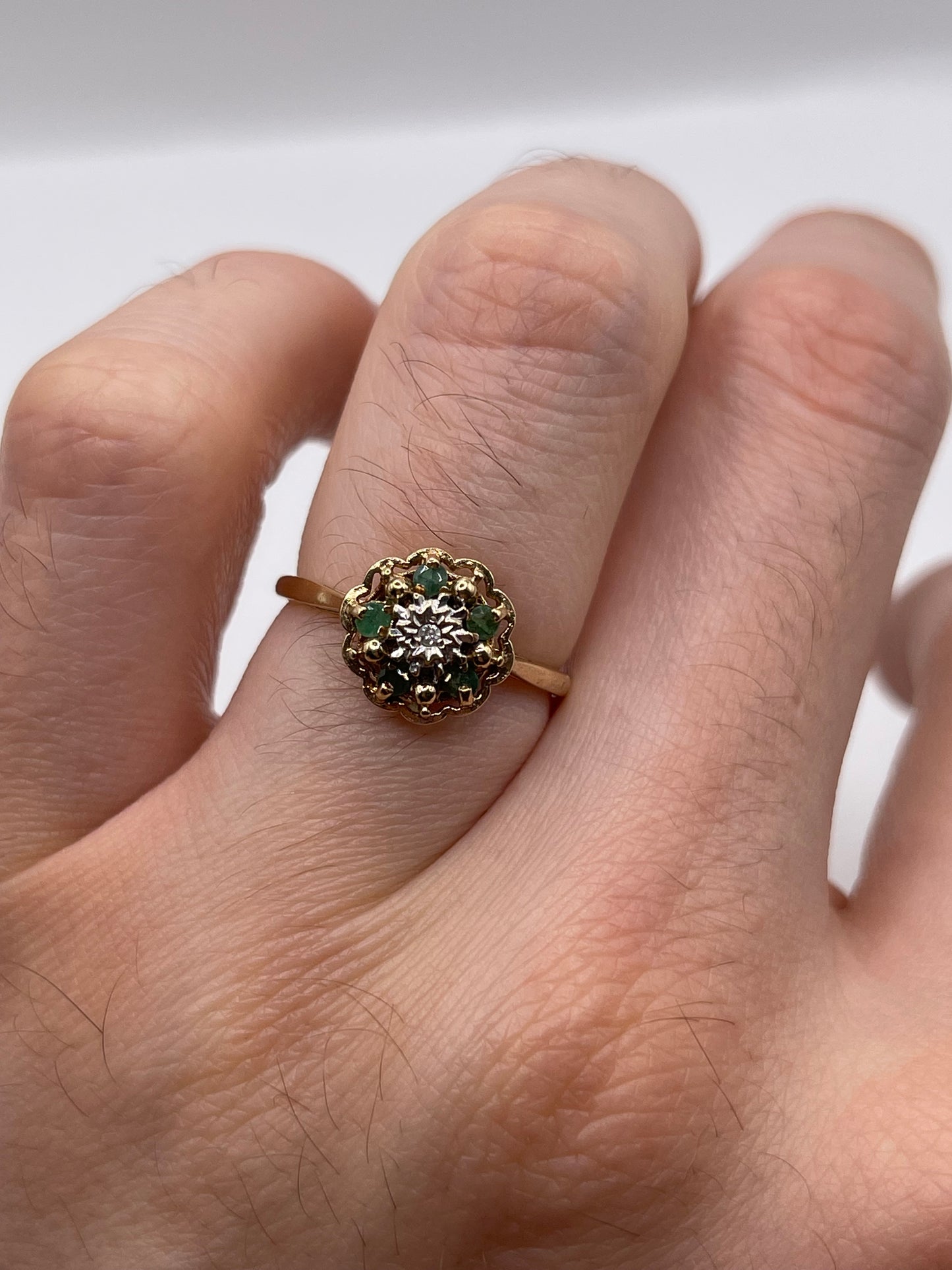 9ct gold emerald and diamond ring