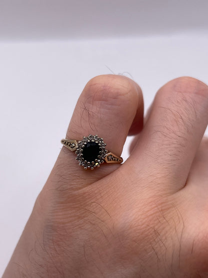 9ct gold sapphire and diamond ring