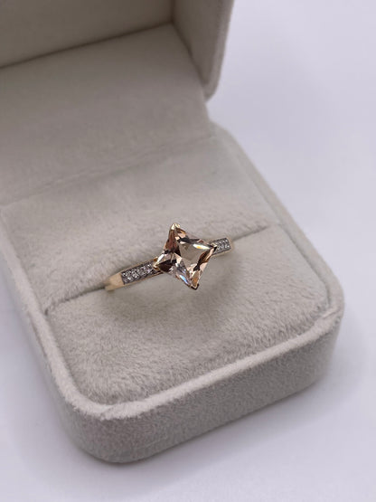 9ct gold morganite and zircon ring