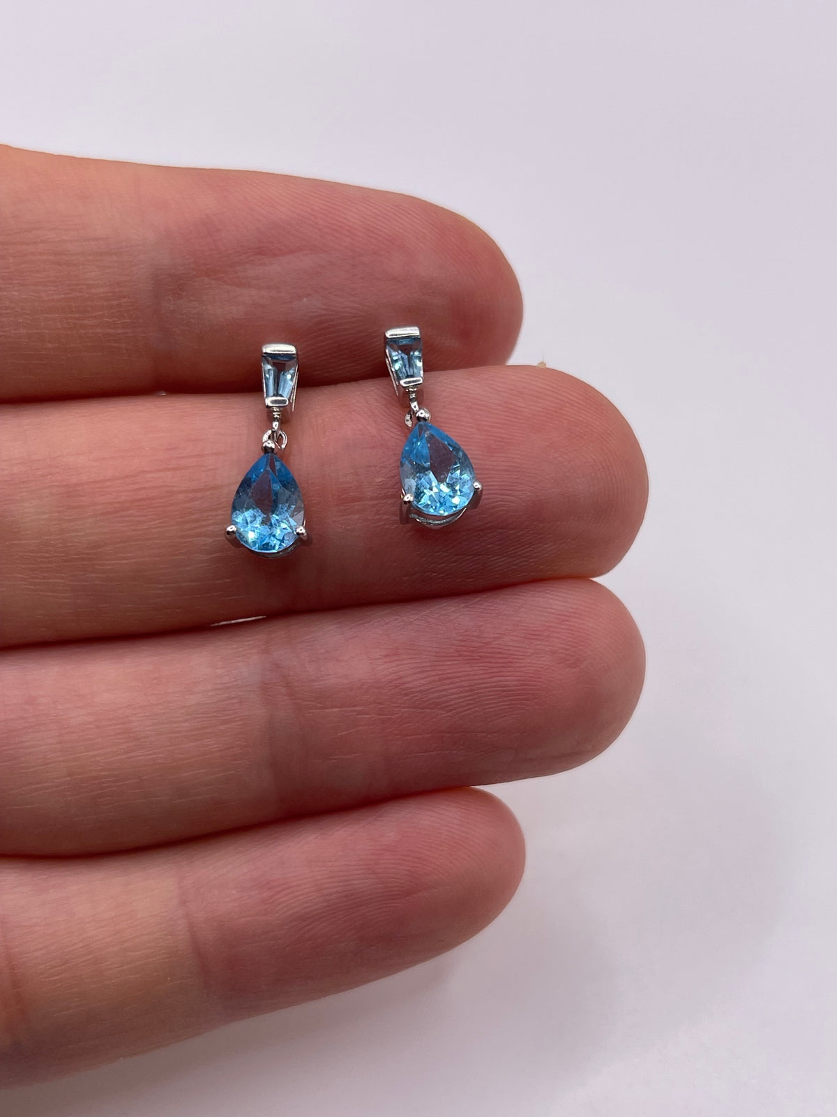 9ct white gold topaz earrings