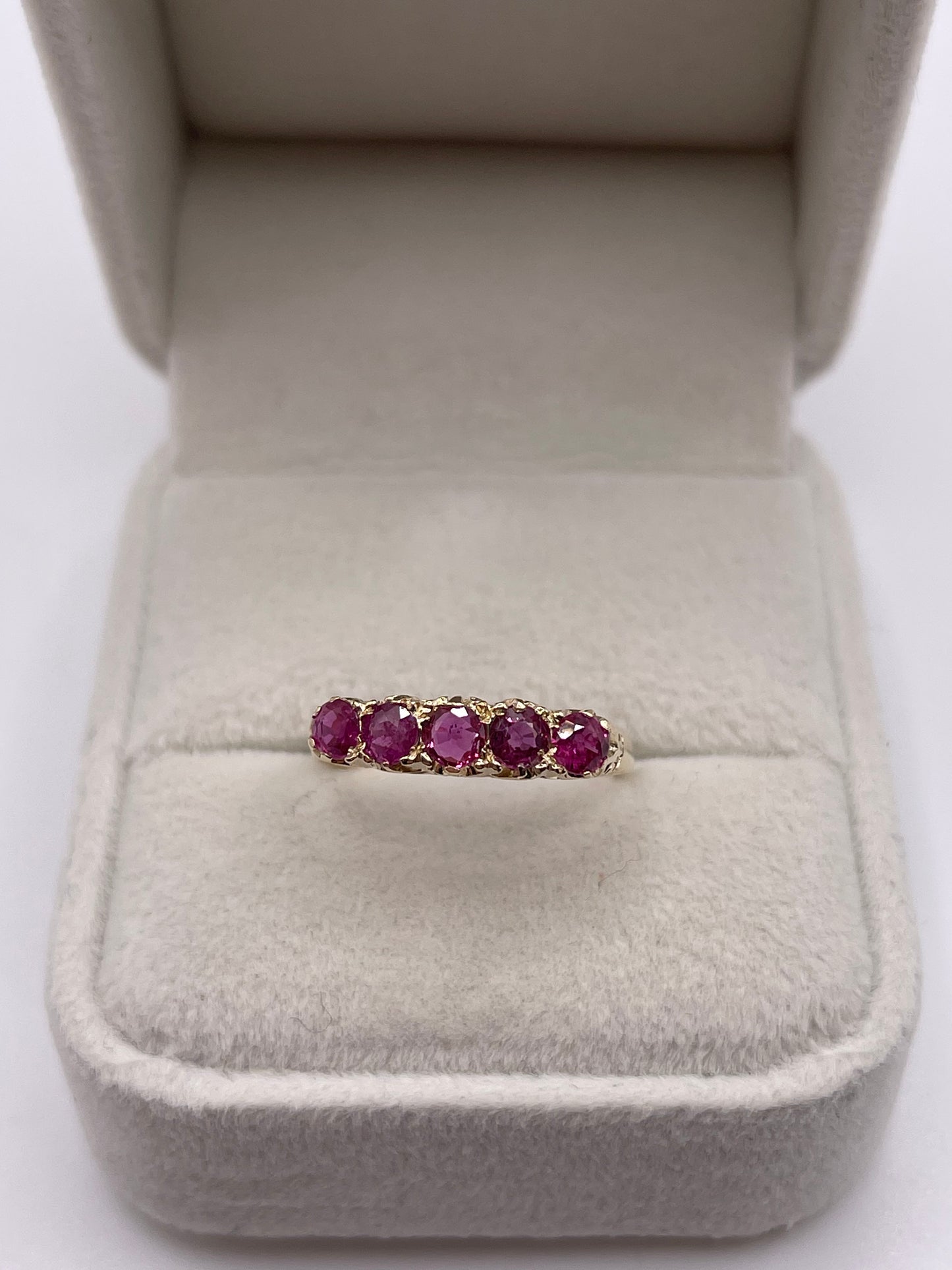9ct gold ruby ring