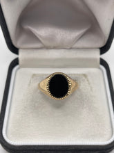 Load image into Gallery viewer, 9ct gold onyx signet ring
