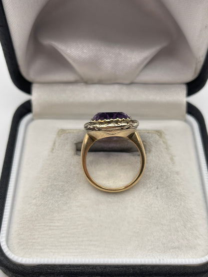 Antique 14ct gold amethyst ring