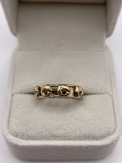 9ct gold dolphin ring