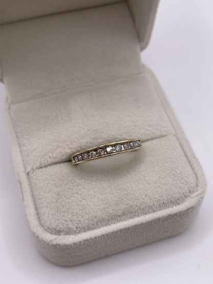 9ct gold diamond ring