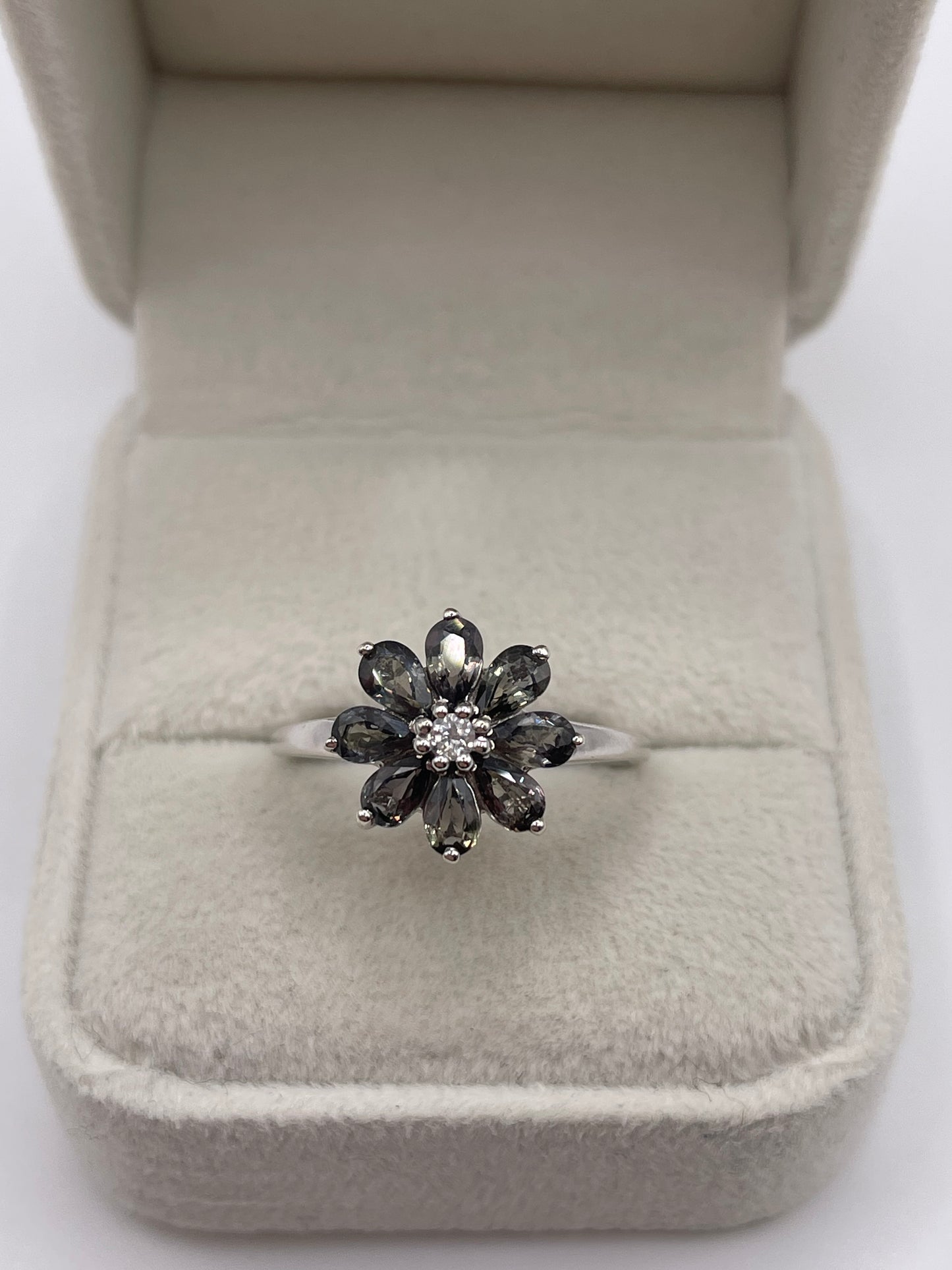 9ct white gold colour change sapphire and diamond ring