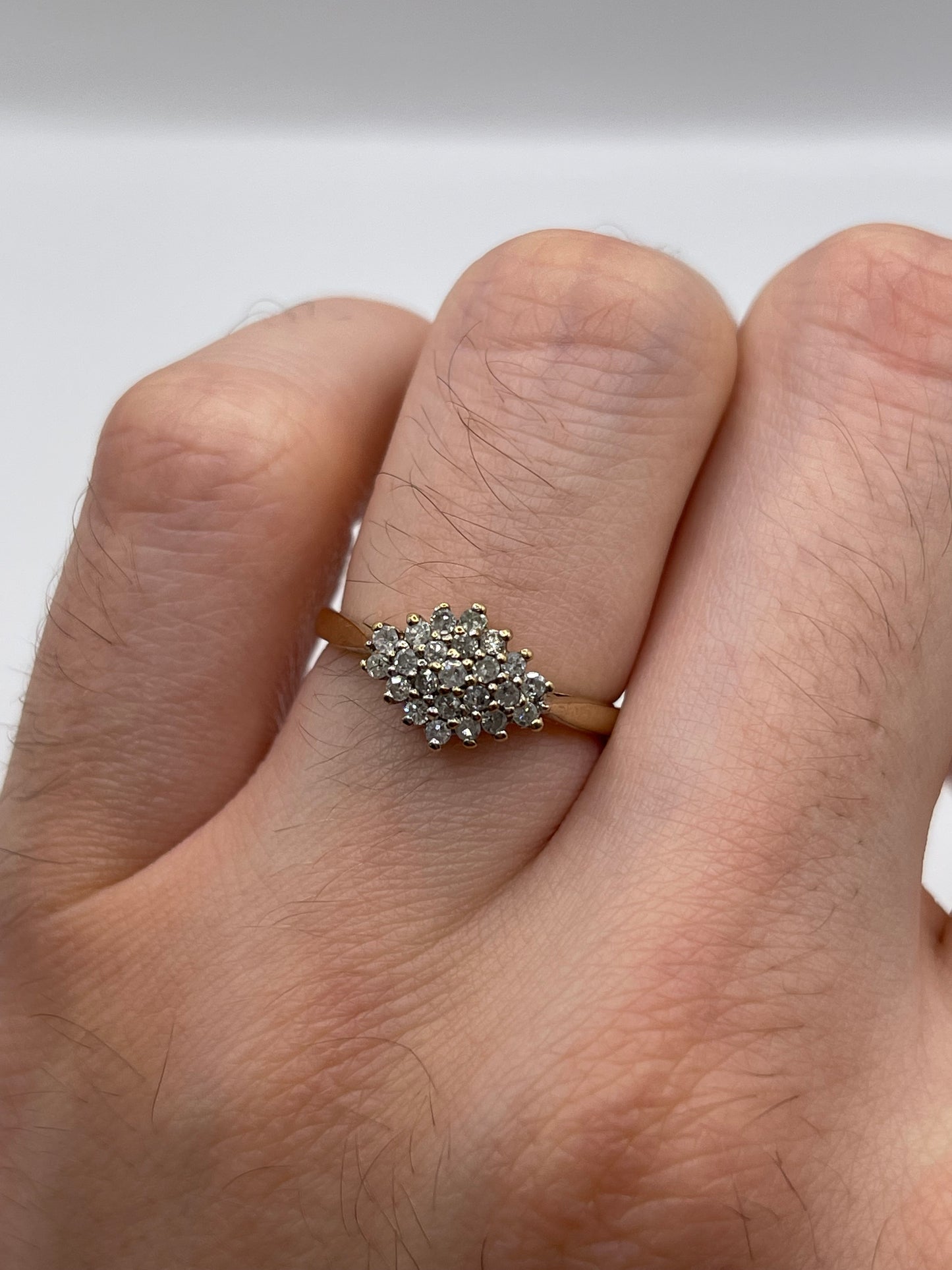 9ct gold diamond cluster ring