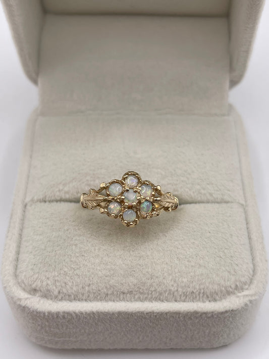 9ct gold opal cluster ring
