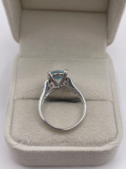 9ct white gold aquamarine and diamond ring