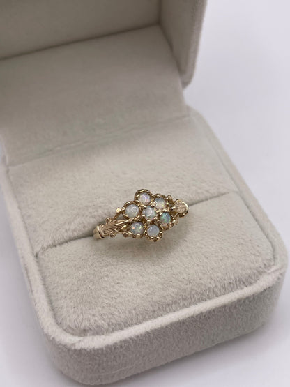 9ct gold opal cluster ring