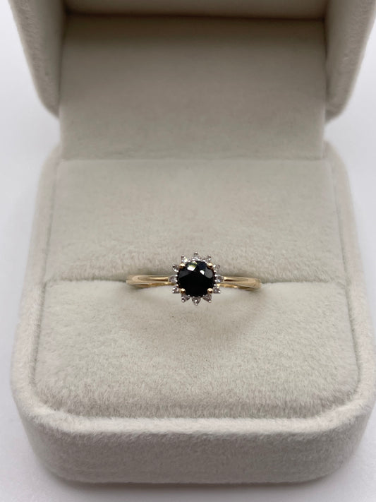 9ct gold sapphire and diamond ring