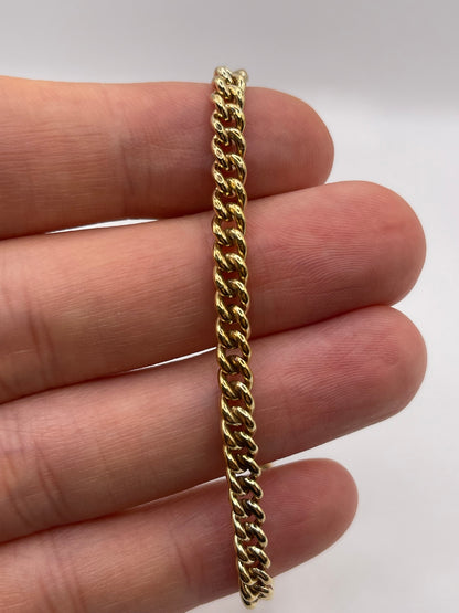 9ct gold cabochon sapphire bracelet