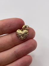 Load image into Gallery viewer, Clogau 9ct gold heart pendant

