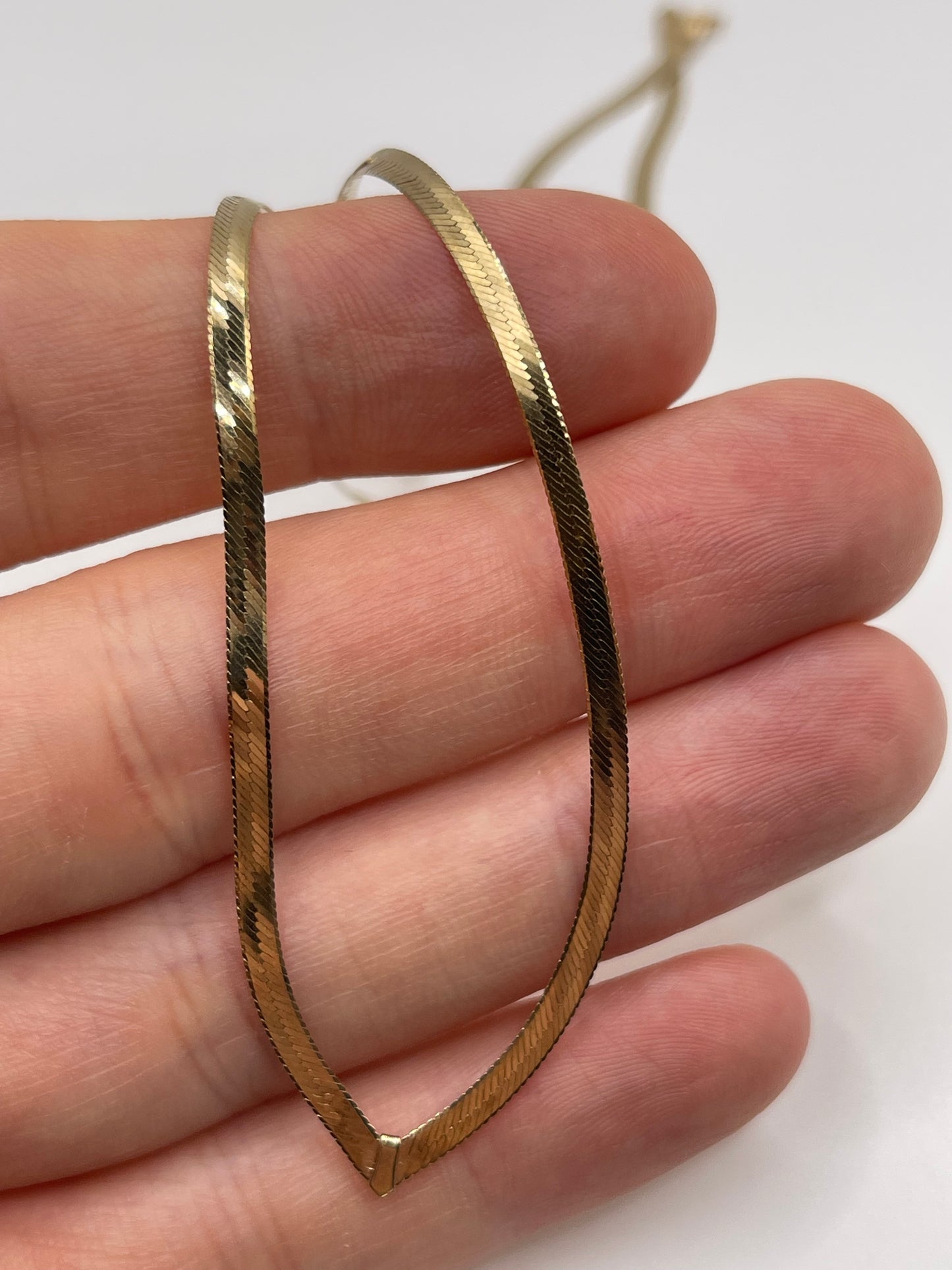 9ct gold wishbone necklace