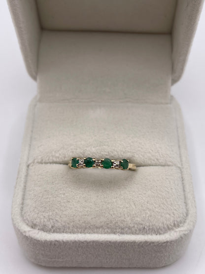 9ct gold emerald and diamond ring