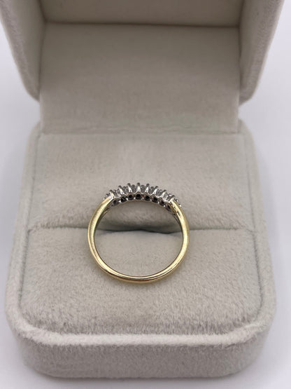 9ct gold diamond cluster ring