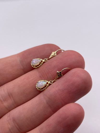 9ct gold opal earrings
