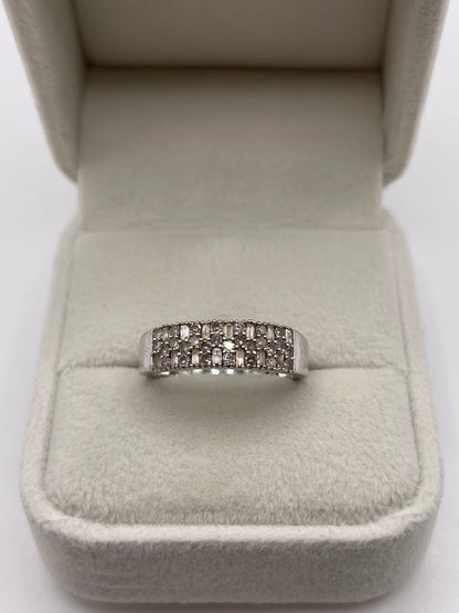 9ct white gold diamond cluster ring