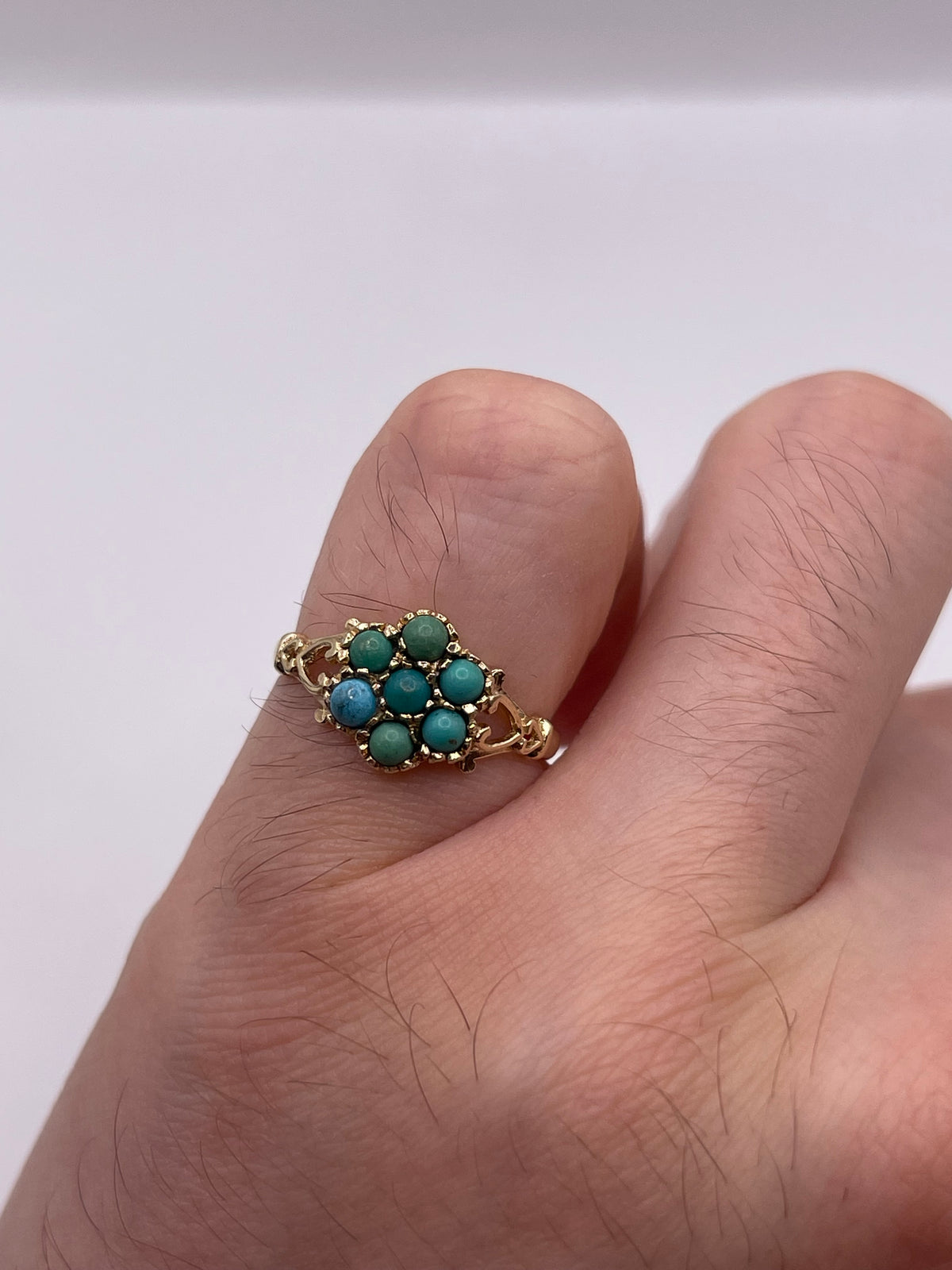 9ct gold turquoise cluster ring