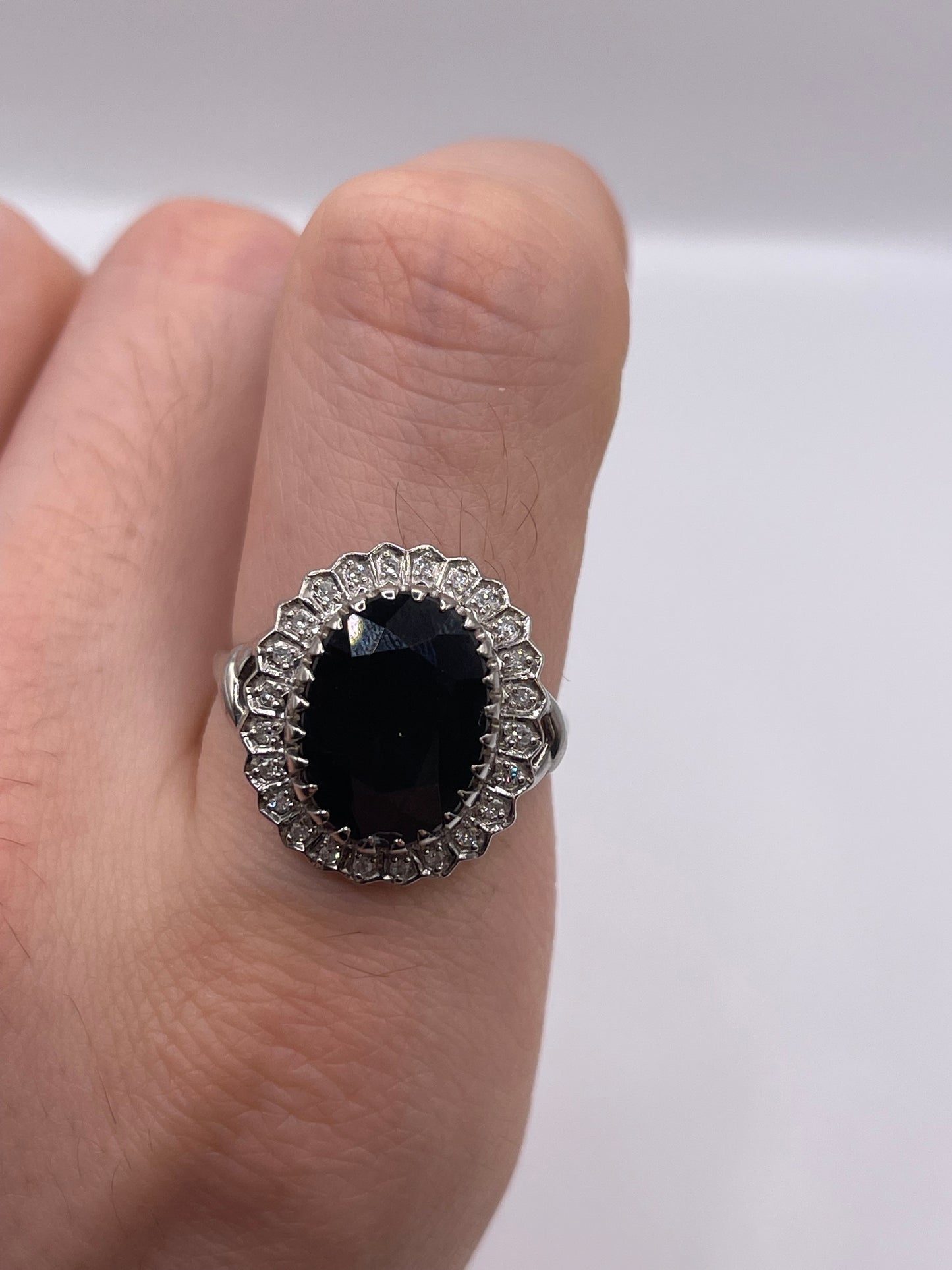 9ct white gold sapphire and diamond ring