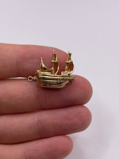 9ct gold ship charm