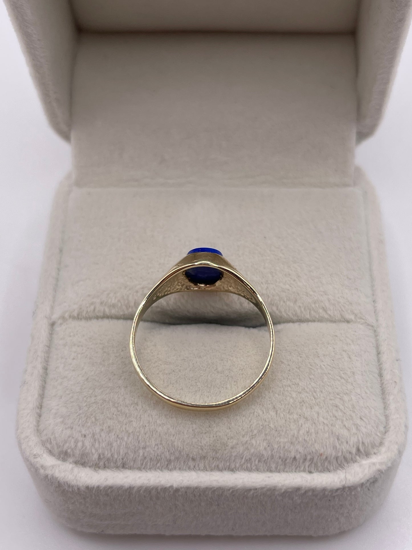 9ct gold lapis signet ring