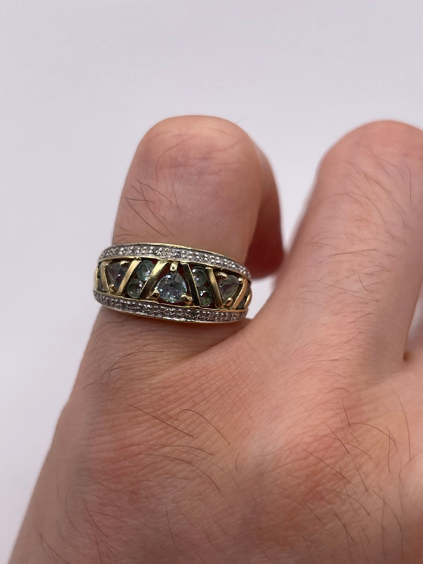 9ct gold topaz and diamond ring