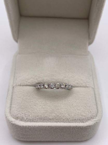 18ct white gold diamond ring