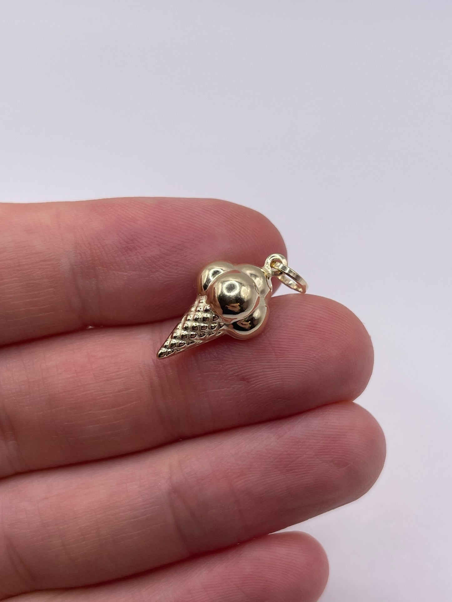 9ct gold ice cream charm