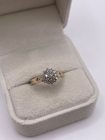 9ct gold diamond cluster ring