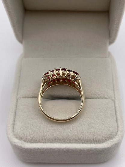 9ct gold spinel and diamond ring