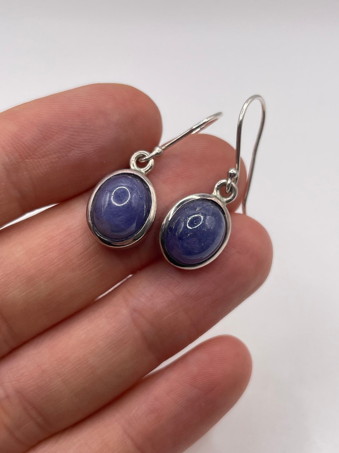 Silver cabochon tanzanite earrings