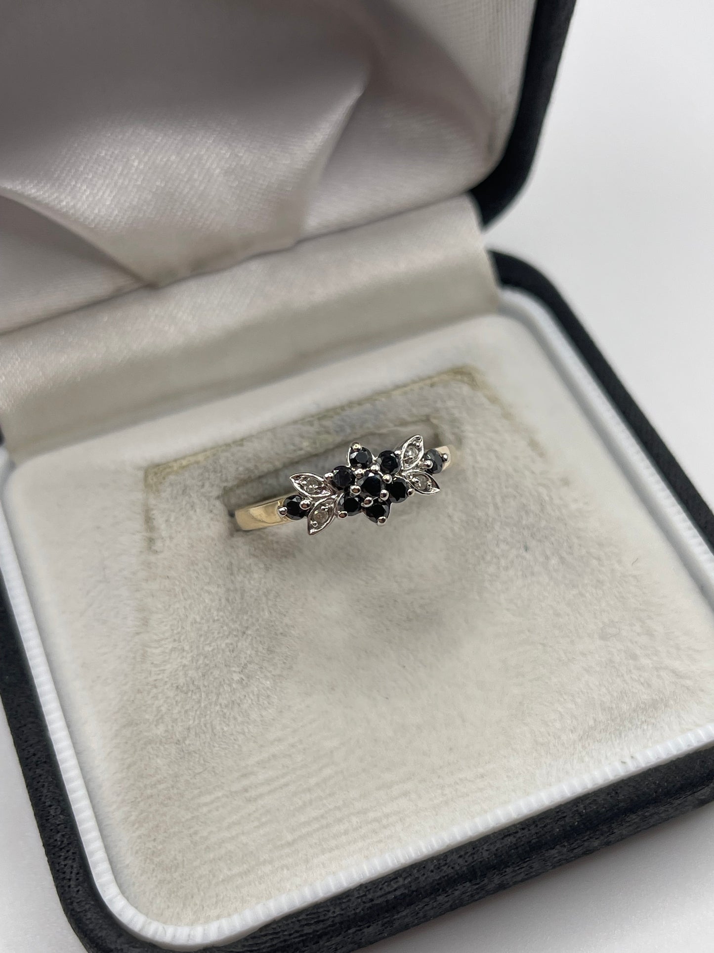 9ct gold diamond cluster ring