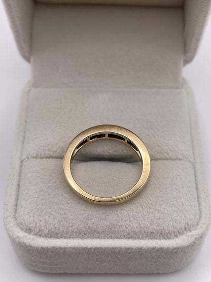 9ct gold sapphire and diamond ring