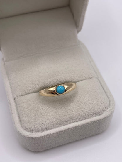 9ct gold turquoise gypsy ring
