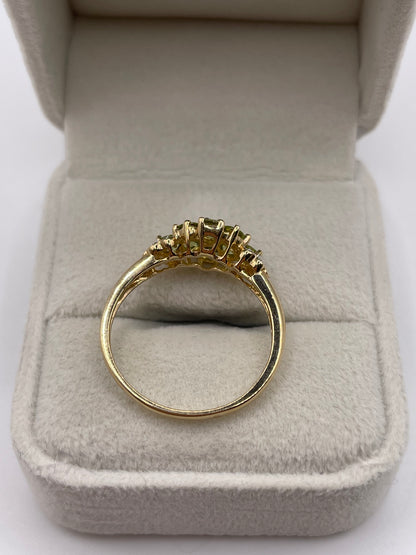 9ct gold peridot and diamond ring