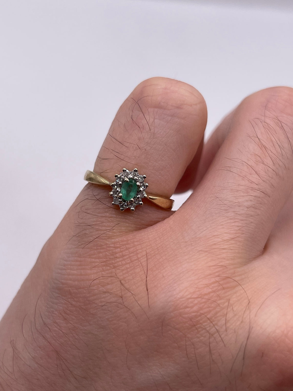 9ct gold emerald and diamond ring