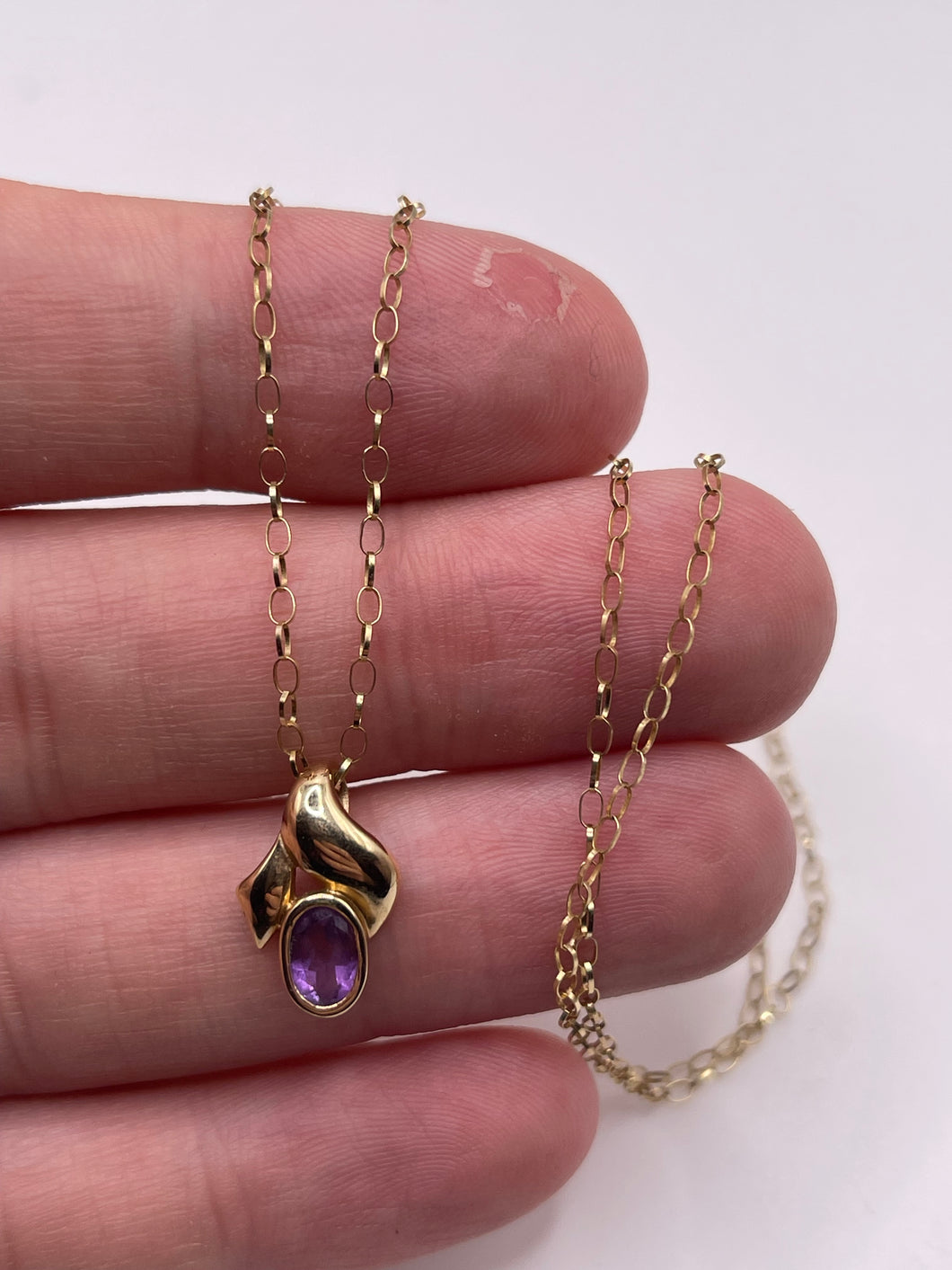 9ct gold amethyst necklace