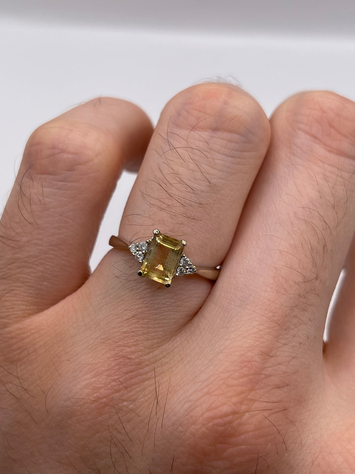 9ct white gold citrine and diamond ring