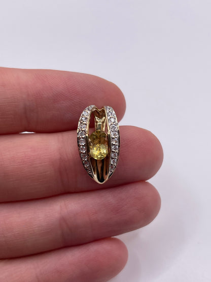 9ct gold quartz and zircon pendant