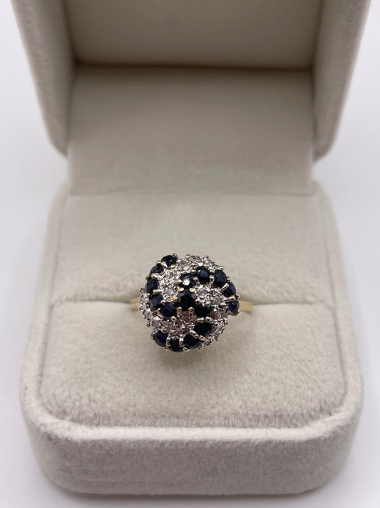9ct gold sapphire and diamond clusyer ring