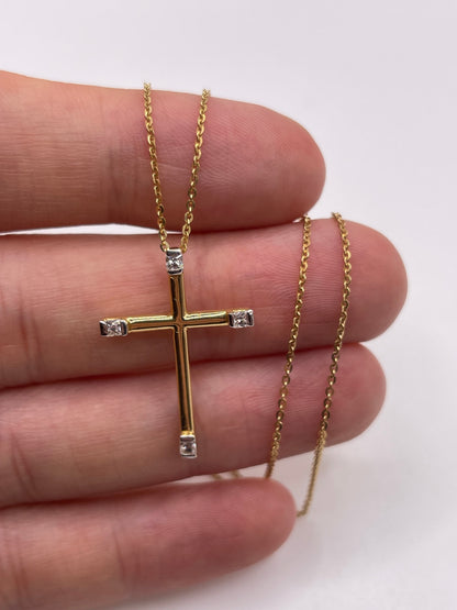 18ct gold cz cross necklace