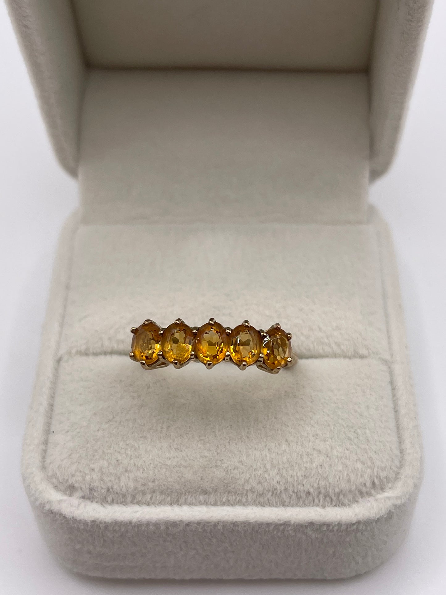 9ct gold citrine ring