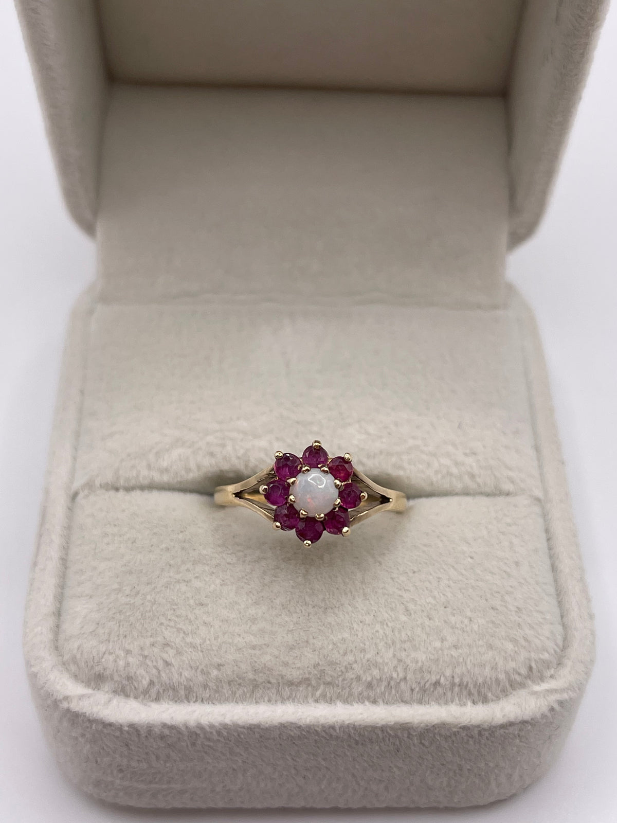 9ct gold opal and ruby ring