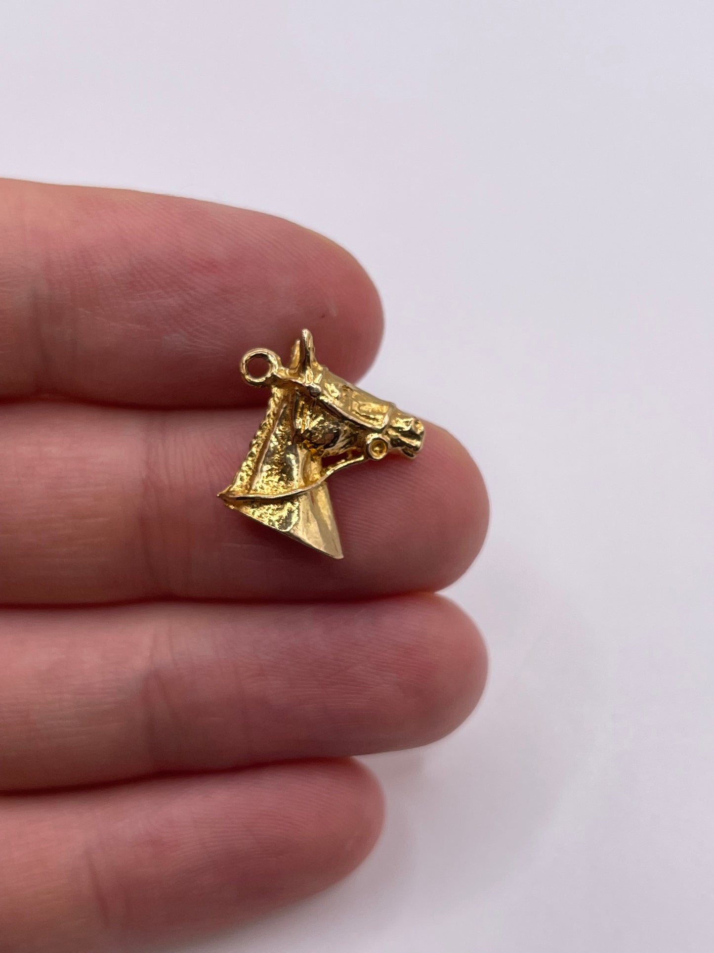 9ct gold horse charm