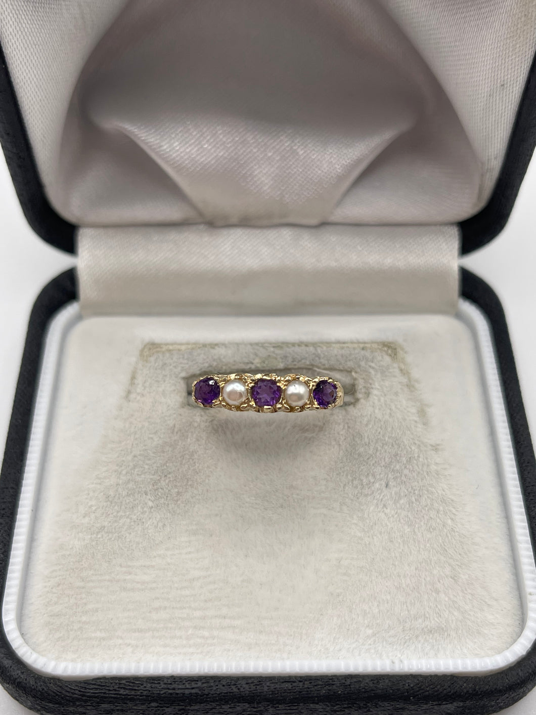 9ct gold amethyst and pearl ring
