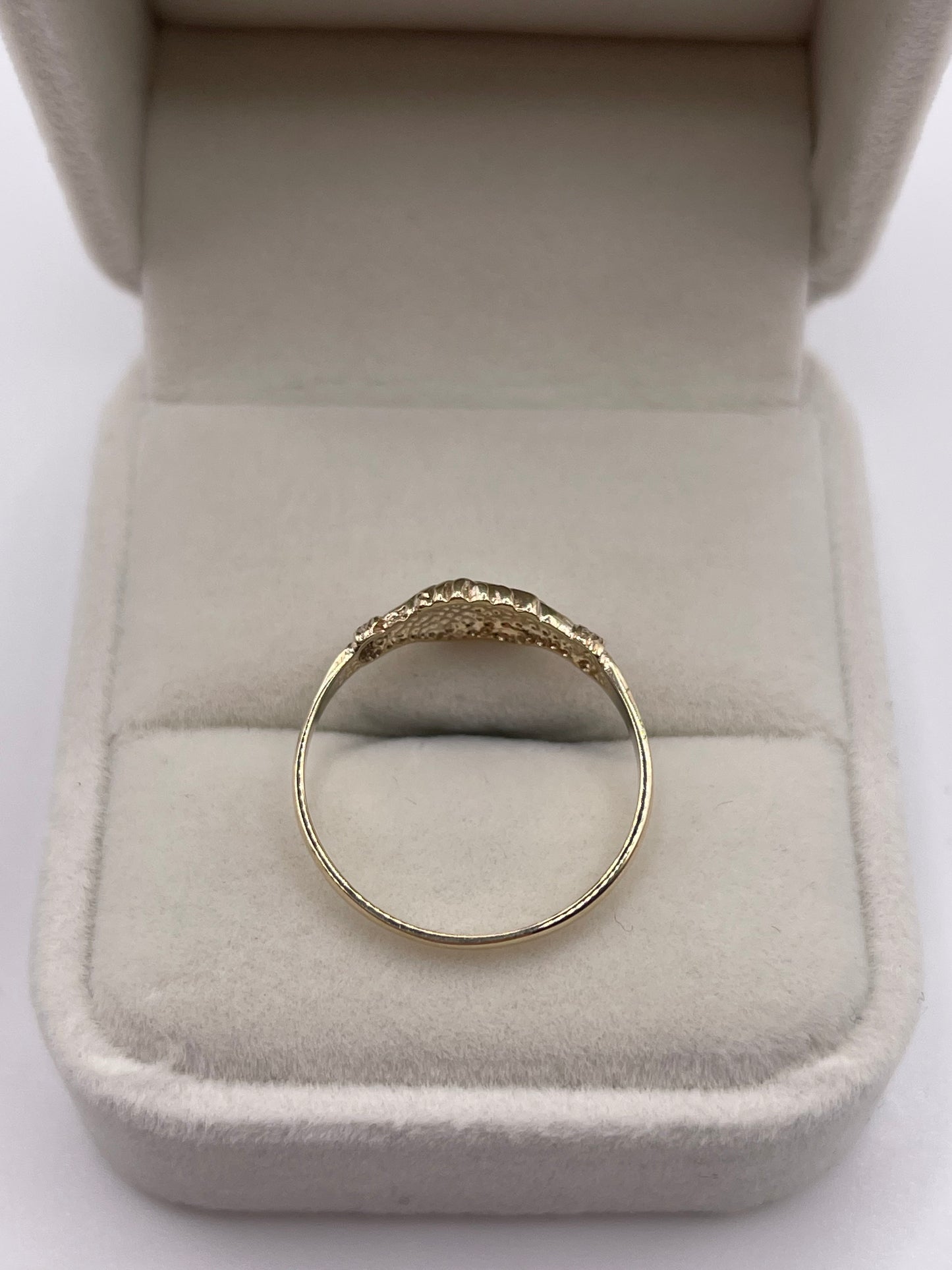 9ct gold Fede ring